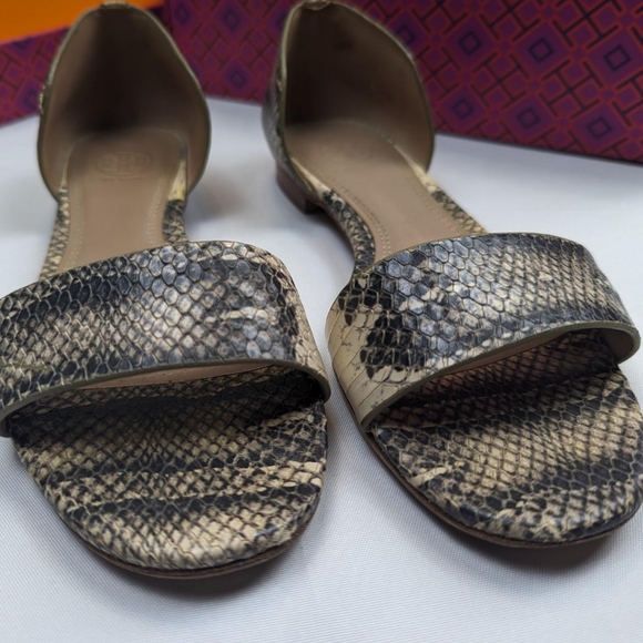Tory Burch Snakeskin Print Savannah Flat Sandal - Picture 4 of 8